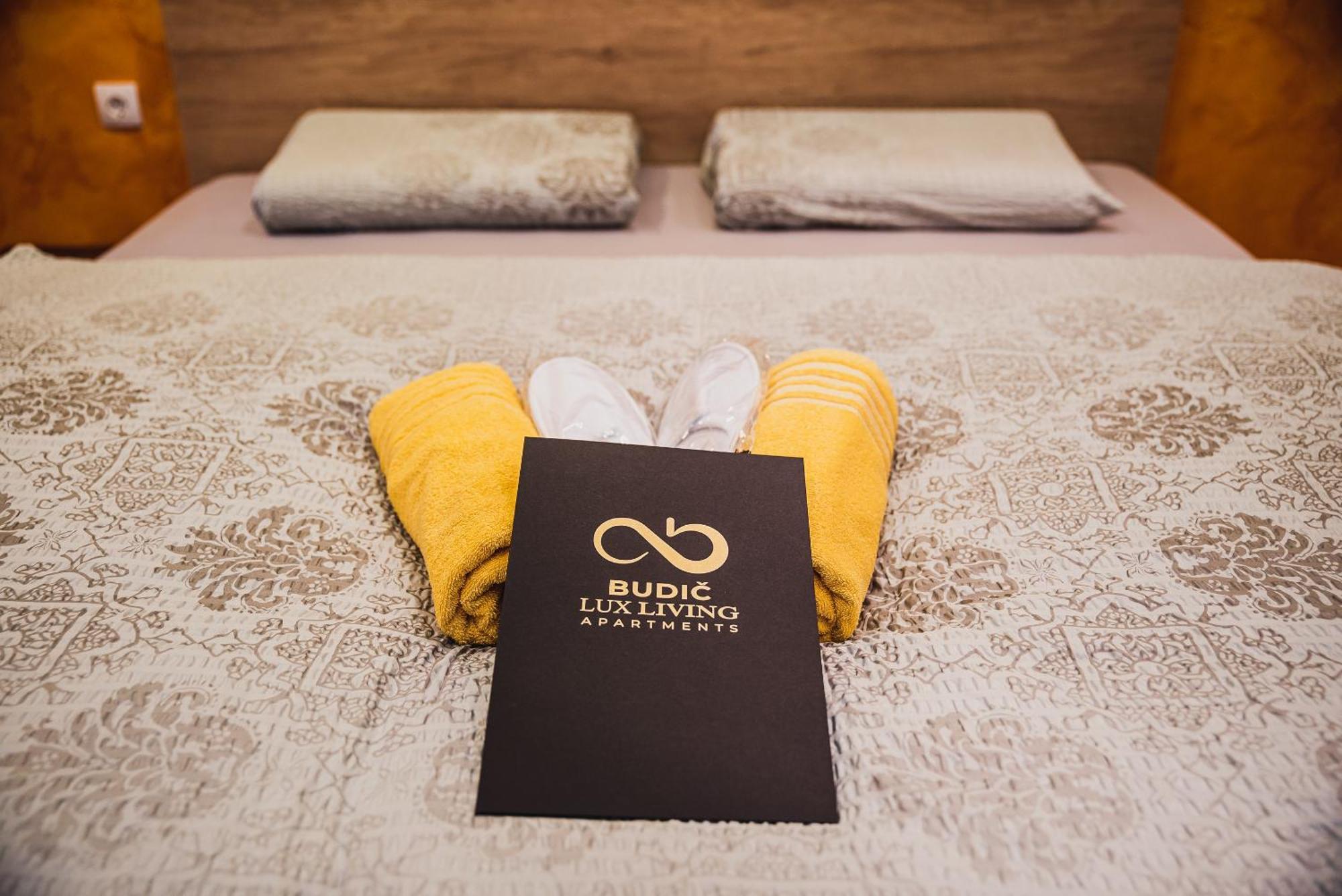 Lux Living Apartments Budic Near Terme Catez Brezice Bilik gambar